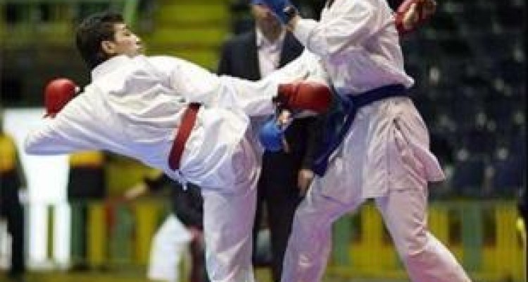 کاراته کا کرمانشاهی مدال برنز رقابت های قهرمانی آسیا را کسب کرد