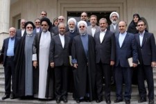 گزارش محرمانه فراکسیون امید درباره عملکرد وزرا به روحانی