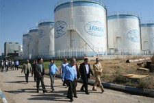 جهان تعطیل شد + فیلم 