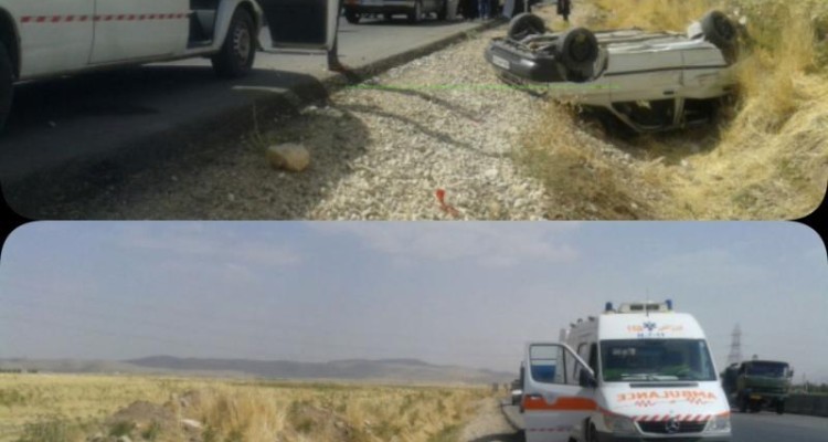 برخورد سواری پراید با کامیون و وانت باری در محور اسلام آبادغرب-حمیل 4 مصدوم برجای گذاشت +تصاویر