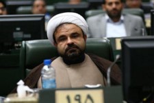 تعریف عجیب یک نماینده از وزیر پیشنهادی اقتصاد + فیلم 