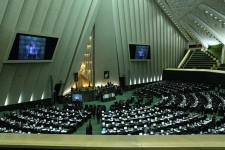 پایان بررسی صلاحیت «۱۷وزیر پیشنهادی»/ آغاز سخنرانی روحانی در دفاع نهایی از کابینه/ نمایندگان چه می‌گویند؟