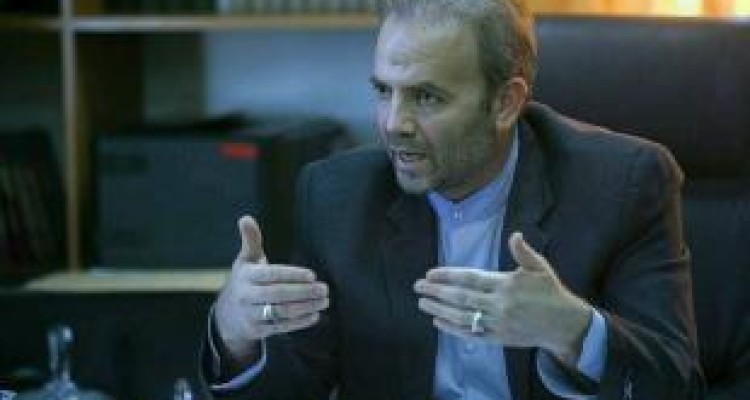 برخورد شدید با عامل به آتش کشیدن پست بانک کرمانشاه