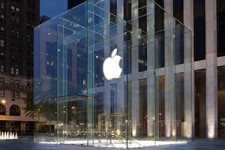 شرکت اپل نرم افزارهای ایرانی را تحریم کرد + فیلم