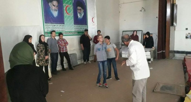 دومین جلسه تمرین هنرمندان بسیجی شهرستان اسلام آباد غرب جهت بازسازی مراسم واقعه غدیرخم