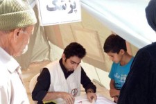 برپایی کاروان سلامت توسط جمعیت هلال احمر در اسلام آباد غرب