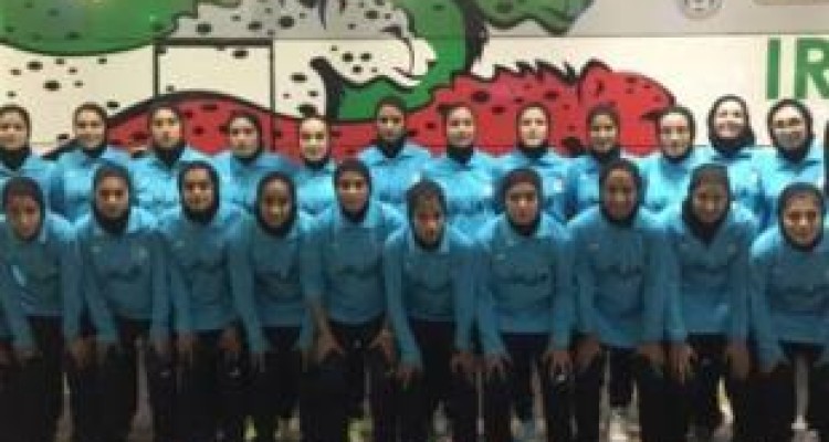 بانوی فوتبالیست پاوه ای به اردوی تیم ملی فوتبال بانوان راه یافت