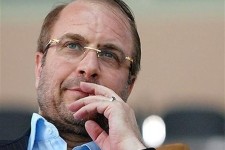 تجلیل #آتش‌_به_‌اختیارها از قالیباف