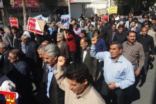 راهپیمایی نمازگزاران اسلام آبادغرب در محکومیت سخنان ترامپ برگزار شد 