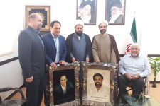 تجلیل از پیشکسوت کشتی و شهردار اسلام آبادغرب+عکس