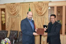 تجليل مدير كل ورزش و جوانان استان از فرماندار اسلام آباد غرب+عکس