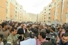 بازدید دکتر لاریجانی و مسئولان پس از زلزله در اسلام آبادغرب 