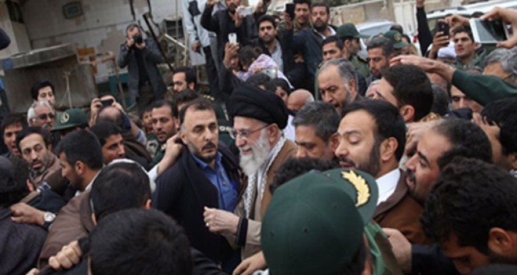 من با یکایک دل‌های داغدار شما همدردم/ مسئولین تلاش کردند اما من قانع نیستم/ شما مردانگی، استقامت و پهلوانی خودتان را در دوران جنگ تحمیلی نشان دادید؛ امروز هم نشان دادید