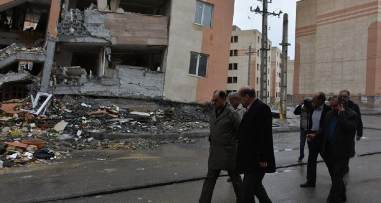 بازدید نماینده ویژه رهبری از مسکن مهر اسلام آبادغرب+تصاویر