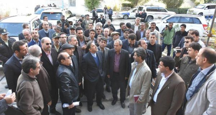 بازدید وزیر راه و شهرسازی از بیمارستان و مسکن مهر زلزله زده اسلام آبادغرب+عکس