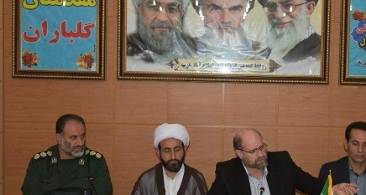  نمره 20 اسلام آبادی ها در پشتیبانی زلزله زدگان