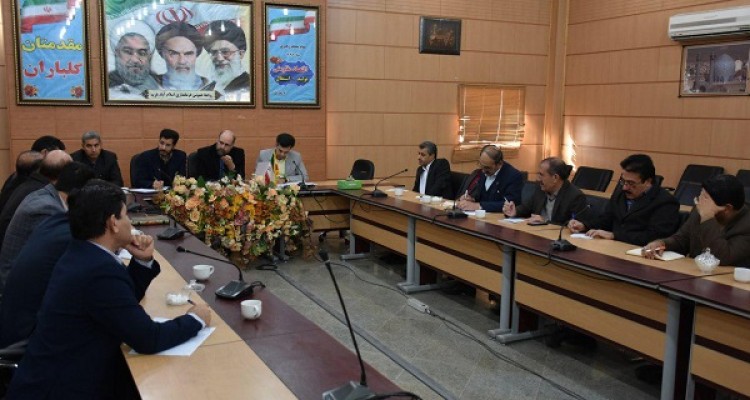 بنياد مسكن براي دريافت و تحويل كانكس به زلزله زدگان اسلام آبادغرب پیگیری نماید/باید همه درخواست هاي مردمي خسارات زلزله بررسي شود