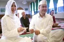 فیلمی دیدنی از مراسم ازدواج مسلمانان چین 