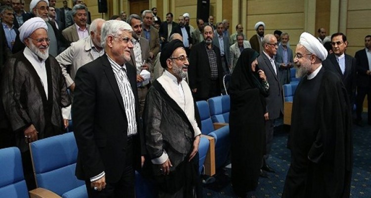 چرا اصلاح‌طلبان اصرار دارند راه‌شان را از دولت جدا کنند؟!