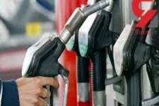 مخالفت خانه ملت با افزایش 50 درصدی قیمت بنزین در کشور/ احتمال موافقت مجلس با افزایش 10 تا 20 درصدی قیمت حامل های انرژی