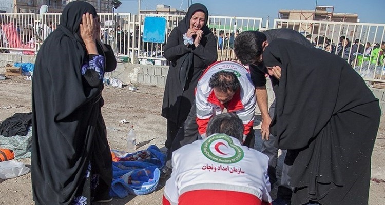 اتمام توزیع بسته های فرهنگی در مناطق زلزله زده استان کرمانشاه