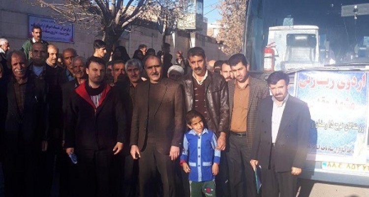 اعزام جمعی از رزمندگان اسلام آبادغرب به اردوی زیارتی مشهد مقدس+عکس