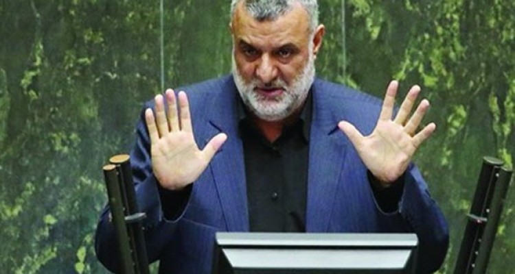 جمع آوری 100 امضا برای استیضاح حجتی/ استیضاح وزیر کشاورزی هفته آینده تقدیم هیات رئیسه می شود