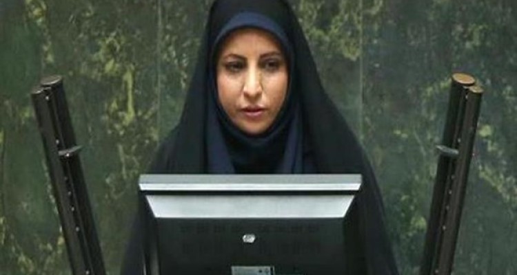 مطالبه‌گری قانونی حق مردم است/ مسئولین وظیفه دارند زمینه رفاه و آرامش مردم را فراهم کنند