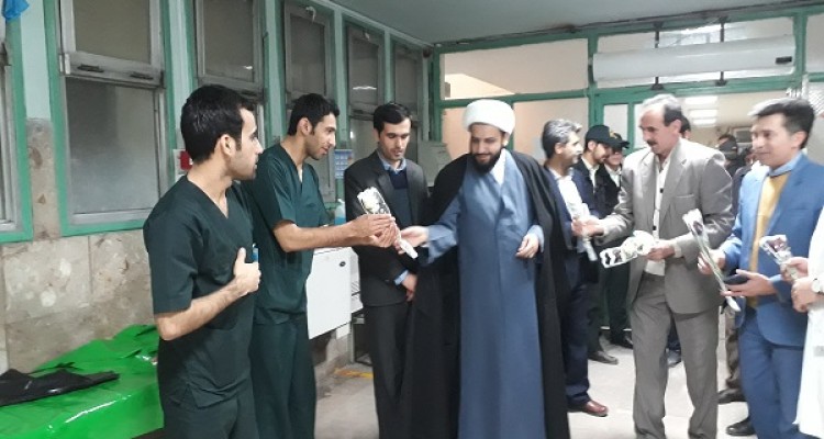 قدردانی امام جمعه شهرستان از پرستاران بیمارستان اسلام آبادغرب+تصاویر