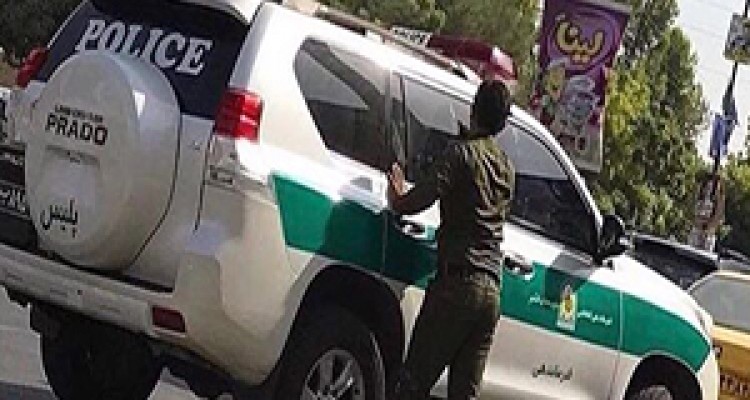 مصاحبه باخانمی که ماشین پلیس زیرش کرد! + فیلم 