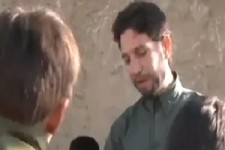 جوانانی که به عشق بچه های حاشیه شهر چه کارها که نمی کنند + فیلم 