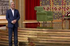 کنایه مجری و کارگردان معروف تلویزیون به دولت/ مهران مدیری: هر روز به یک بهانه یارانه عده ای را قطع می کنند