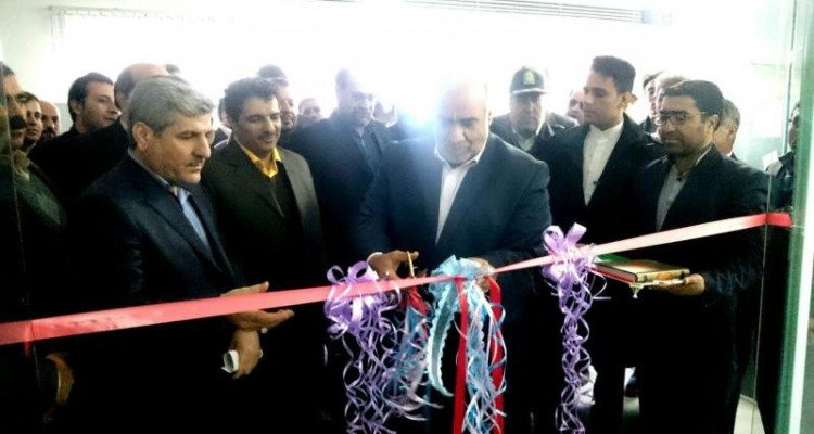 استاندار کرمانشاه برای افتتاح چند پروژه عمرانی به اسلام آبادغرب سفر کرد