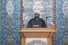 مسئولان در زمينه رفع مشكلات معيشتى مردم و مبارزه با فساد اقتصادى اهتمام بورزند