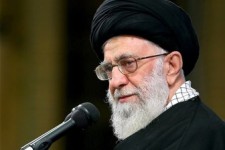 رهبر انقلاب: امروز بلندترین برج منطقه در بی‌عُرضه‌ترین کشور است! 