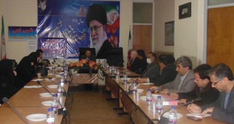 هویت ملی و دینی مهمترین عامل خودباوری و شکوفایی جوانان و دانش آموزان است