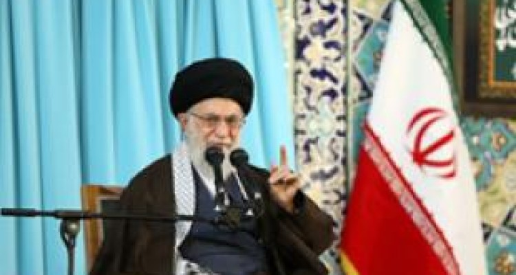 حمله‌به سوریه یک جنایت است/ روسای جمهور آمریکا و فرانسه و نخست‌وزیر انگلیس جنایتکارند و سودی نخواهند برد