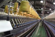 بهره های بانکی بیش از 20 درصد فقط تولیدکنندگان را بدهکارتر می کند