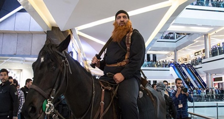 اکران عجیب «به وقت شام»/ تصاویر