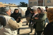 دستان خالی زلزله‌ زده‌ ها و کمک‌ های بلوکه‌ شده در حساب سلبریتی‌ ها