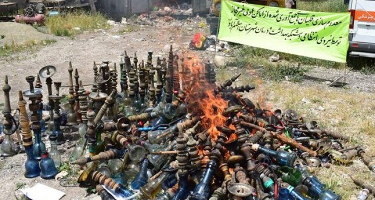 معدوم سازی 650 عدد قلیان در اسلام آبادغرب/ پلمب ۱۰ قلیان سرا در شهرستان