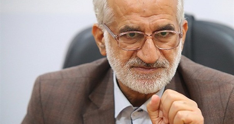 3هزار خودروی وارداتی از 5 هزار خودرو مربوط به یکی از نزدیکان دولت است/ ماجرای ویلاسازی آقای وزیر در لواسان!