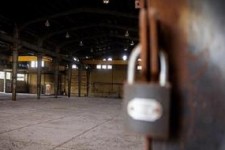 «چهار قفله» شدن صنعت کرمانشاه در دولت «کلیددار» /دومینوی ورشکستگی کارخانه‌ها