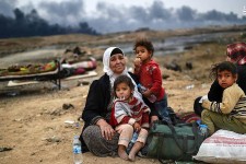 اظهارات تکان‌دهنده خانواده تروریست‌ها در عراق/پسرم از من شکایت کرد تا داعشی‌ها کتکم بزنند!+تصاویر 