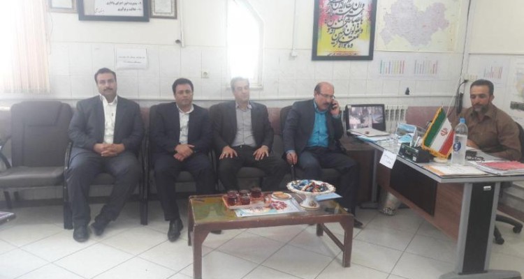 بازدید بازرس ویژه وزارت آموزش وپرورش از مدارس اسلام آباد غرب