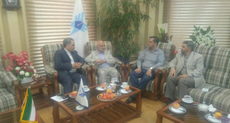 جلسه هم اندیشی سازمان بسیج رسانه استان کرمانشاه با رئیس دانشگاه آزاد اسلامی واحد کرمانشاه