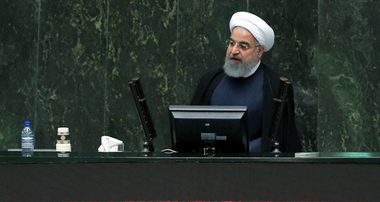 موضوع ارسال سوال از رئیس جمهور به قوه قضاییه از دستور کار هیئت رئیسه مجلس خارج شد 