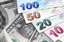 بانکها هم اسکناس دلار وارد می‌کنند