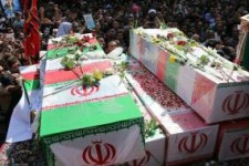 تشییع پیکر ۹ شهید گمنام دفاع مقدس در کرمانشاه