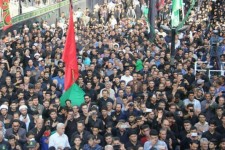 اجتماع عظیم عزاداران حسینی(ع) در اسلام آبادغرب+تصاویر